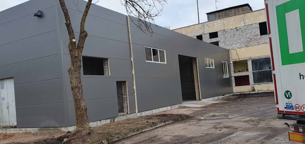 Serviso renovacija fasado apdaila daugiasluoksnės plokštės PIR Darninga-4